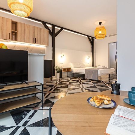El Patio De La Luna Freshapartments مالقة المظهر الخارجي الصورة